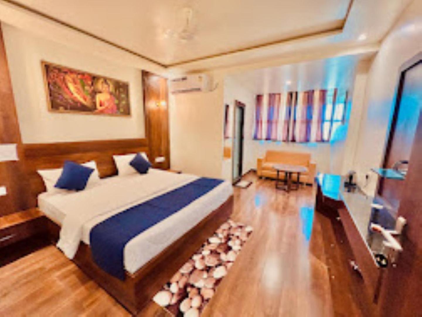 Hotel Parth Sitapur Muafi Zewnętrze zdjęcie